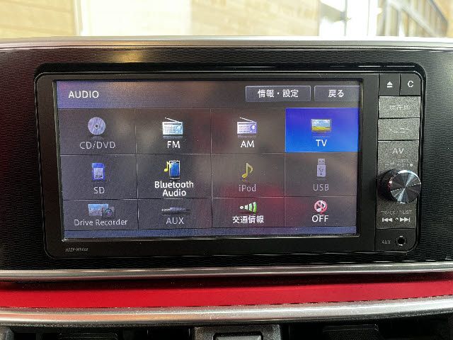 DAIHATSU CAST SPORT 2016 Image 31