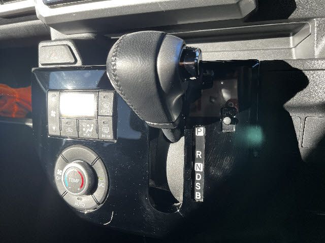 TOYOTA PIXIS MEGA 2021 Image 31