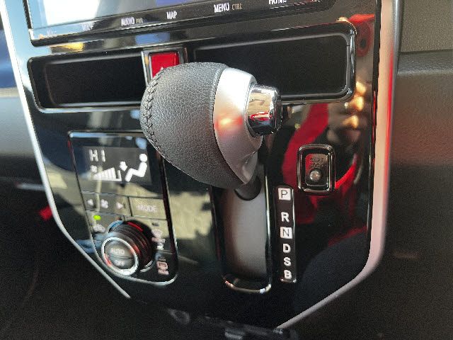 TOYOTA ROOMY 2019 Image 31