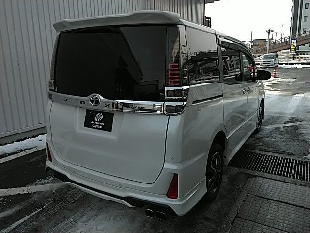 TOYOTA VOXY 4WD 2021 Image 31