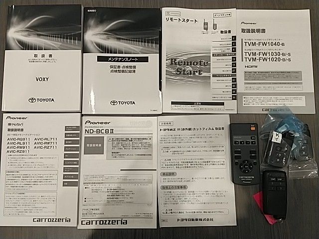 TOYOTA VOXY 4WD 2021 Image 31