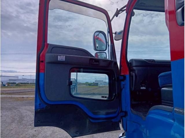 ISUZU GIGA 2013 Image 31