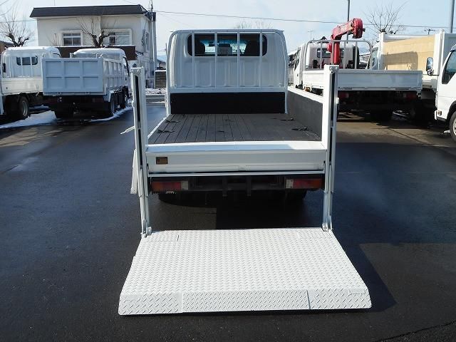 MITSUBISHI CANTER 2014 Image 31