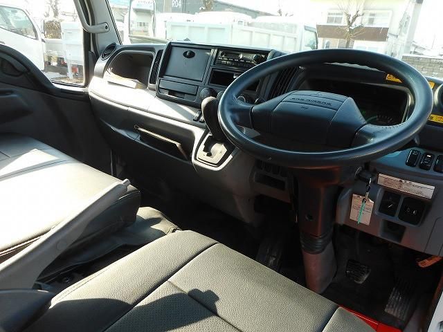 MITSUBISHI CANTER 2014 Image 31