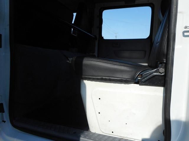 MITSUBISHI CANTER 2014 Image 31