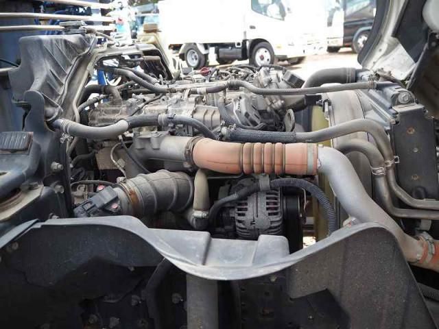 MITSUBISHI CANTER 2012 Image 31