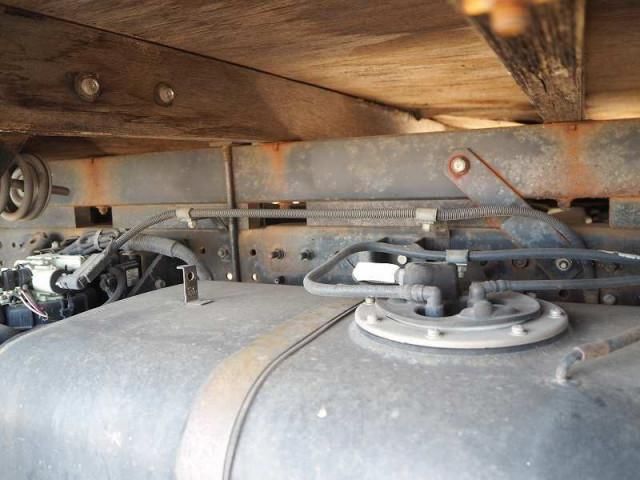 MITSUBISHI CANTER 2012 Image 31