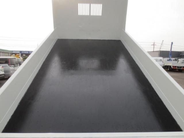 HINO DUTRO 2016 Image 31