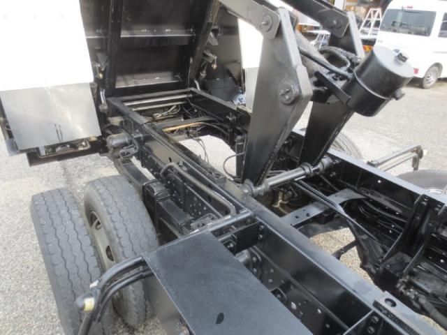 HINO DUTRO 2016 Image 31