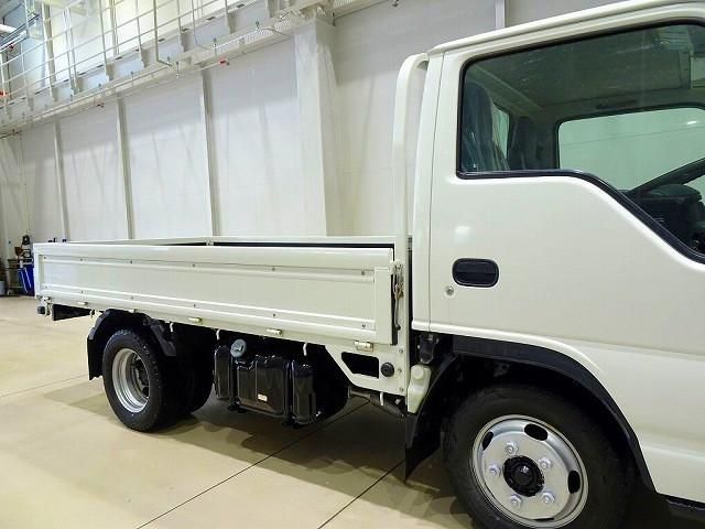 ISUZU ELF 2018 Image 31