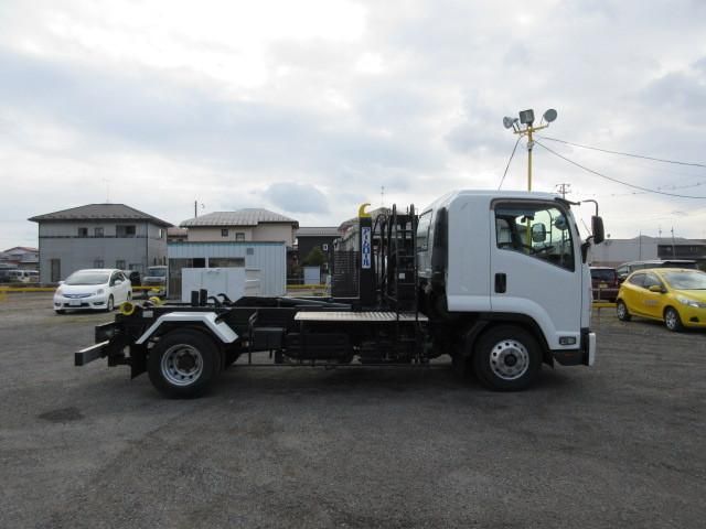 ISUZU FORWARD 2019 Image 31