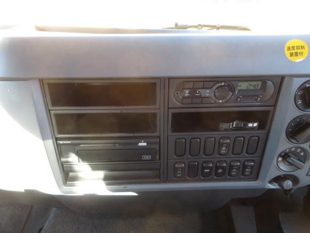 MITSUBISHI FUSOU FIGHTER 2015 Image 31