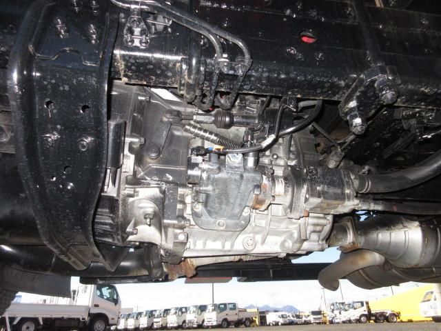 MITSUBISHI FUSOU FIGHTER 2015 Image 31