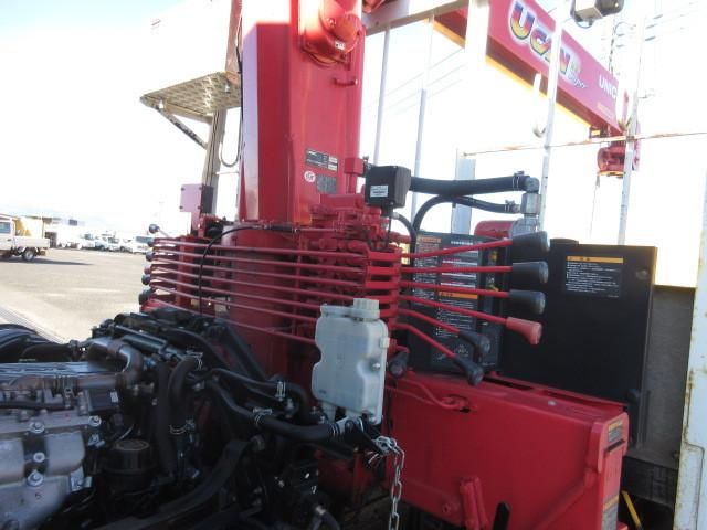 MITSUBISHI FUSOU FIGHTER 2015 Image 31