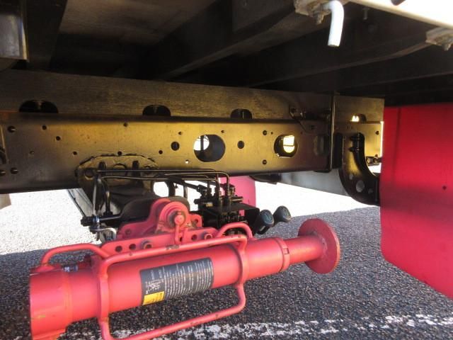 MITSUBISHI FUSOU FIGHTER 2015 Image 31