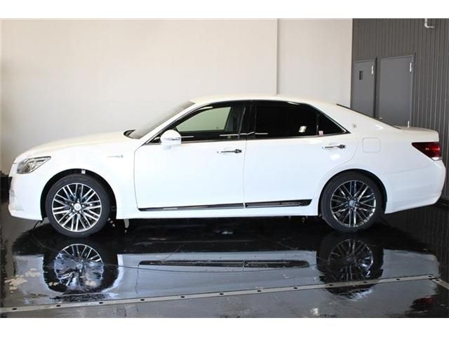 TOYOTA CROWN SEDAN HYBRID 4 2014 Image 31