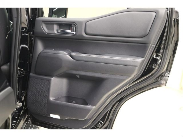 TOYOTA LANDCRUISER 250 2025 Image 31