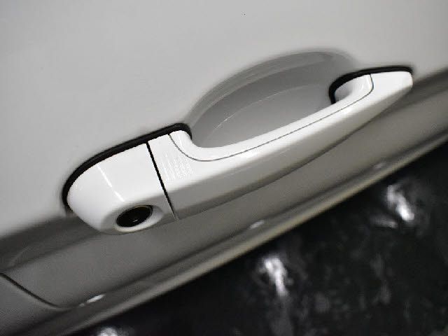 BMW 2SERIES COUPE 2018 Image 31