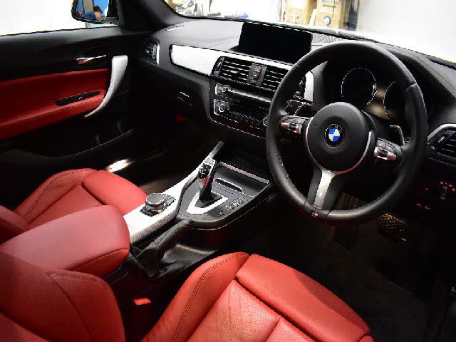 BMW 2SERIES COUPE 2018 Image 31