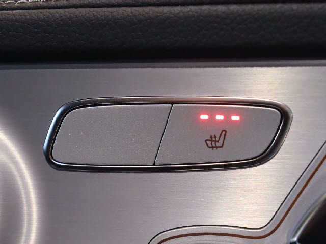 MERCEDES BENZ GLC CL 2017 Image 31