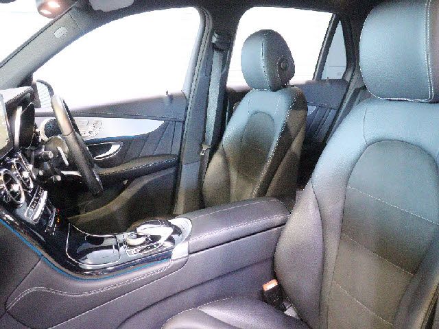 MERCEDES BENZ GLC CL 2017 Image 31