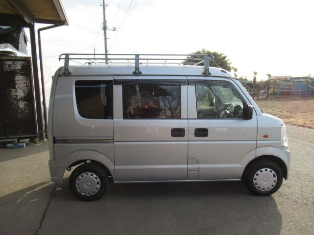 SUZUKI EVERY VAN 2010 Image 31
