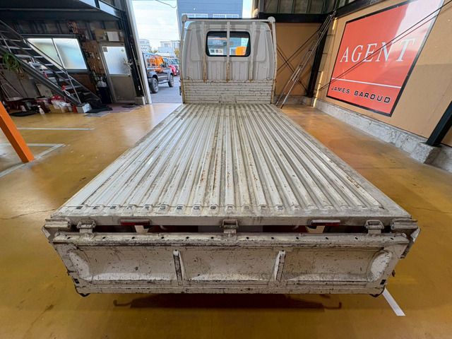 MAZDA BONGO TRUCK 2WD 2014 Image 31