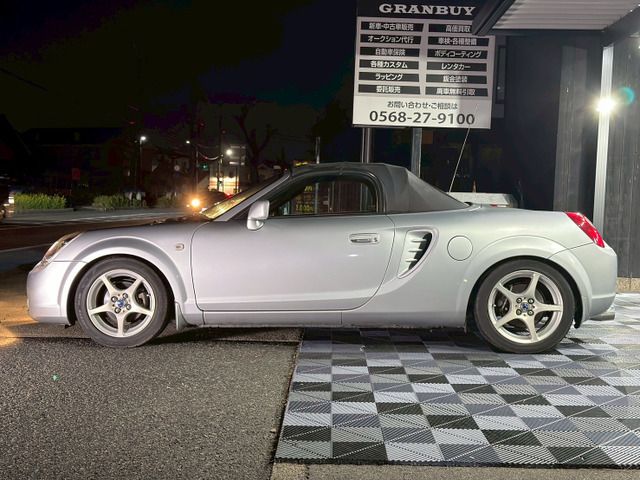 TOYOTA MR-S 2002 Image 31