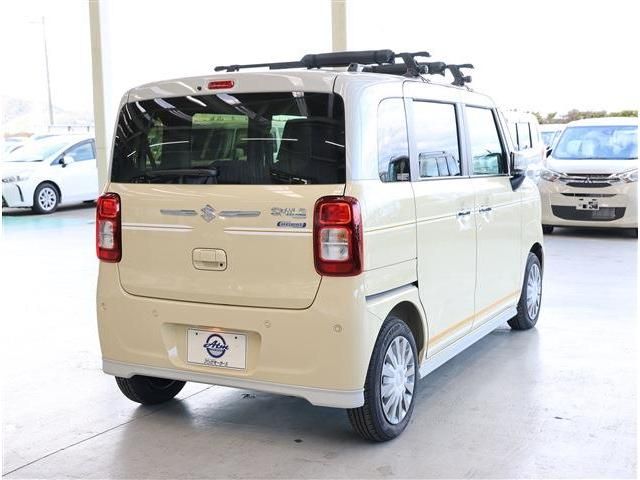 SUZUKI WAGON R SMILE 2024 Image 31