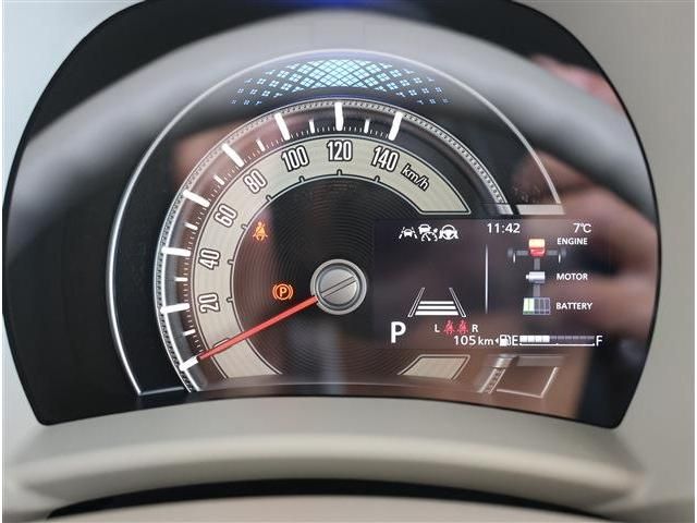 SUZUKI WAGON R SMILE 2024 Image 31