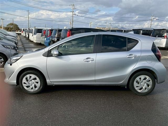 TOYOTA AQUA 2020 Image 31