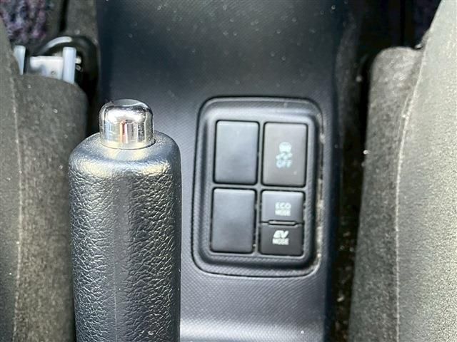 TOYOTA AQUA 2020 Image 31