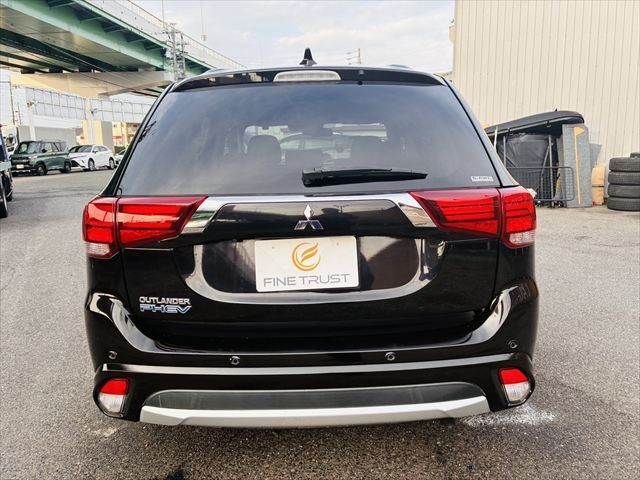 MITSUBISHI OUTLANDER PHEV 2017 Image 31