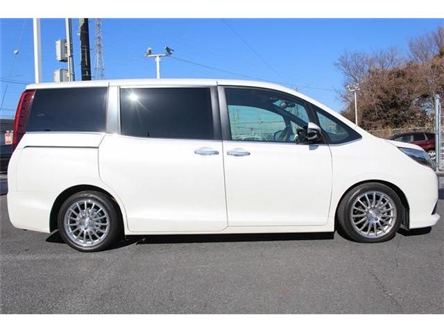 TOYOTA ESQUIRE 2015 Image 31