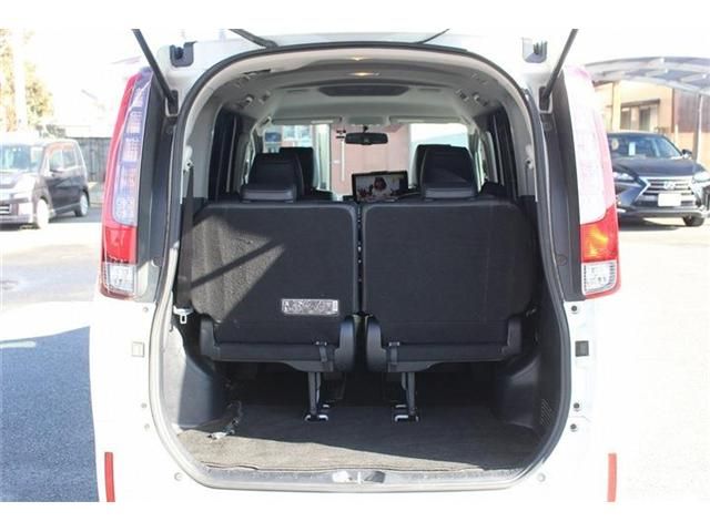 TOYOTA ESQUIRE 2015 Image 31