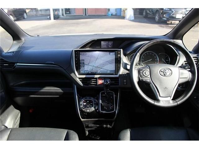 TOYOTA ESQUIRE 2015 Image 31