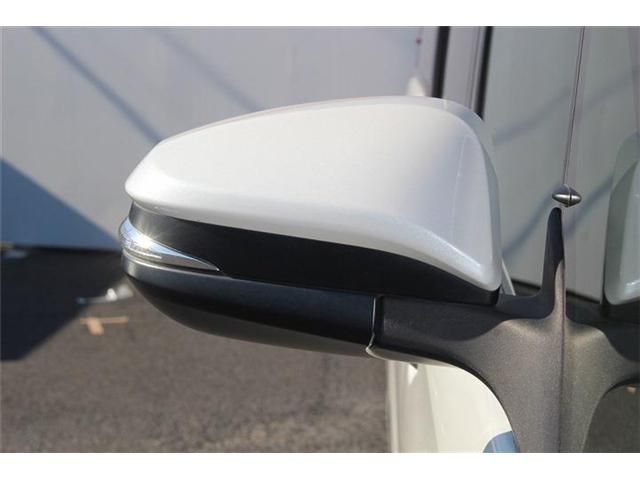 TOYOTA ESQUIRE 2015 Image 31