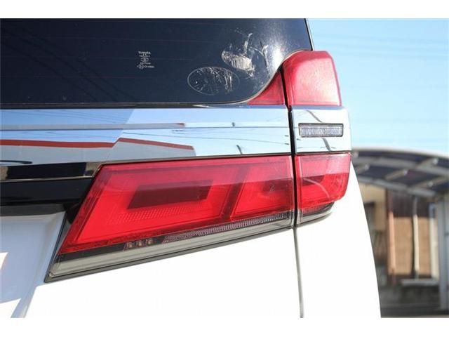 TOYOTA VELLFIRE 2019 Image 31