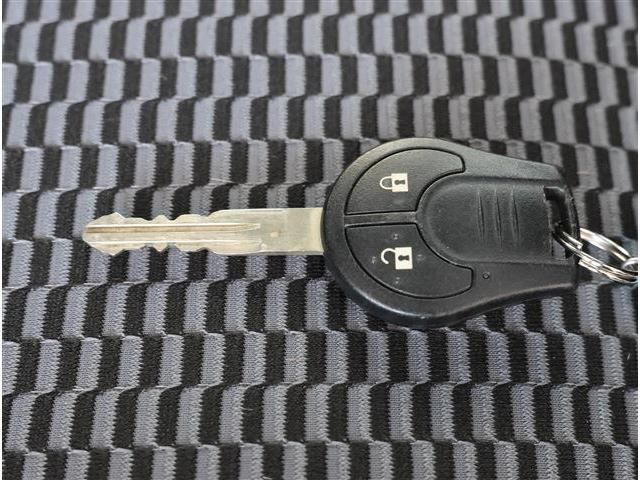 NISSAN MARCH 2016 Image 31