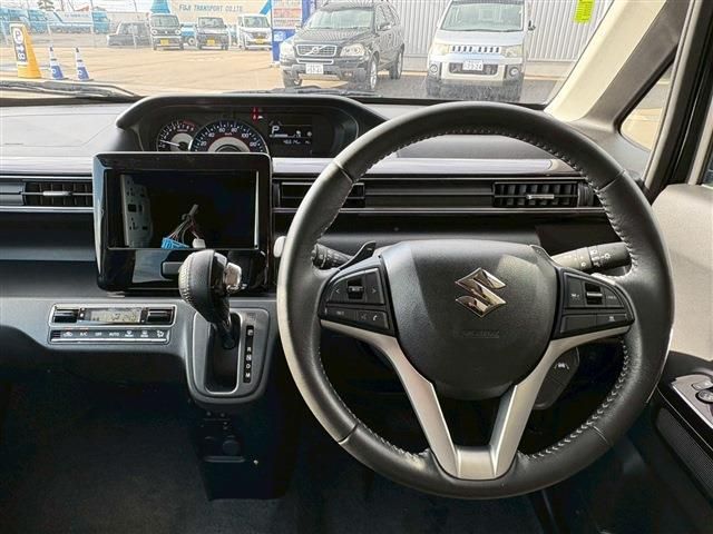 SUZUKI WAGON R STINGRAY 2022 Image 31