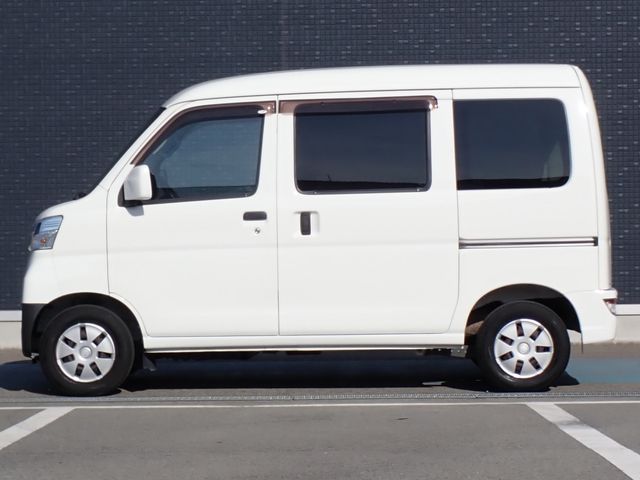 DAIHATSU HIJET CARGO 2021 Image 31