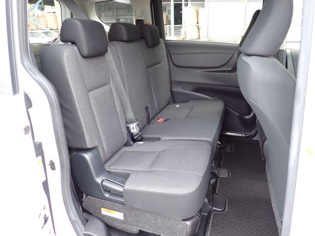 TOYOTA SIENTA 2021 Image 31