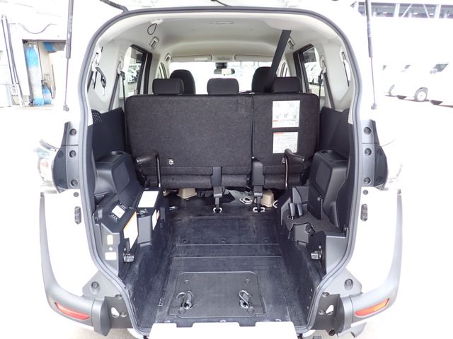 TOYOTA SIENTA 2021 Image 31