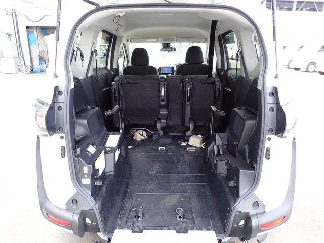 TOYOTA SIENTA 2021 Image 31