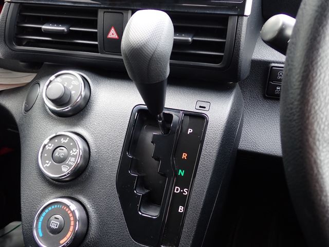 TOYOTA SIENTA 2021 Image 31