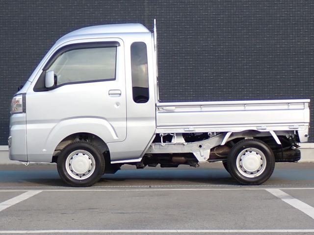 DAIHATSU HIJET TRUCK 4WD 2018 Image 31