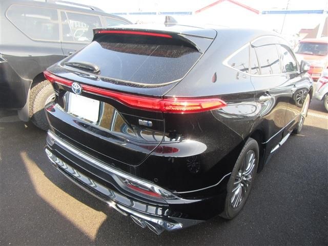 TOYOTA HARRIER HYBRID 2022 Image 31