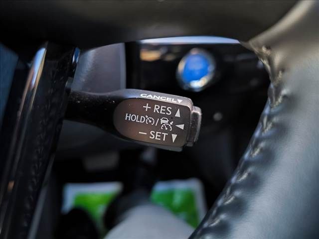 TOYOTA PRIUS 2019 Image 31