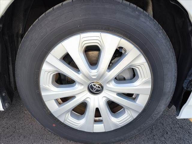 TOYOTA PRIUS 2019 Image 31