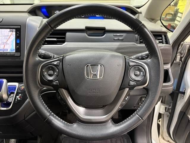 HONDA FREED HYBRID 2017 Image 31